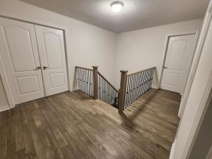Spacious 4 BDRM Home on Ravine Lot