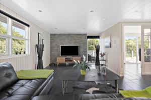 40557-Juelsminde-Pot-Strandby-349