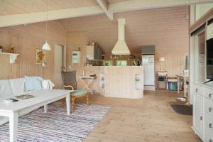 40563-Juelsminde-Pot-Strandby-356