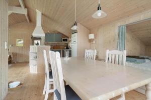 40563-Juelsminde-Pot-Strandby-356