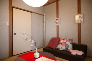 Universal 観光に便利-8名様まで宿泊可能-和モダンな一軒家