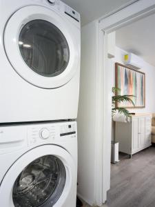 Private 1BR w Yard & King Bed Simi Valley