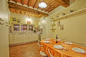 Appartamento con 3 Camere da Letto