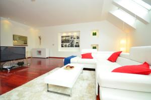 Hi-End Apartment 