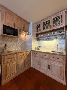 Vintage Charm Nostalgia 1BR Spacious 67sqm in Nimman