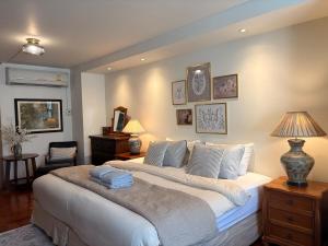 Vintage Charm Nostalgia 1BR Spacious 67sqm in Nimman