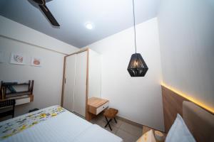 Casa Luma 1BHK Furnished Siolim Swimming Pool Jacuzzi Sauna