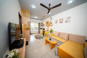 Casa Luma 1BHK Furnished Siolim Swimming Pool Jacuzzi Sauna