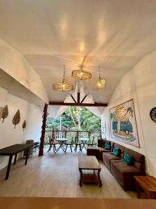 La Greta El Nido Apartments