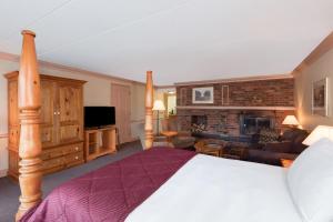 Ramada by Wyndham Pinewood Park Resort North Bay