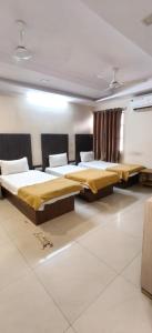 Hotel Pleasure