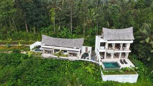 Jungle Valley Villas