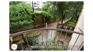 StayMazing KMC Abode- 2BHK AC Serviced Apt-City Centre-5 Mins to Central Railway Station