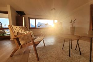 PURA VIDA garden & lakeview apartment