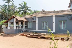 Casa Timothy Beachfront Boutique Villa By NikSu