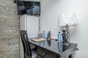 The Hill Cottage - La Colina Accommodation & Venue