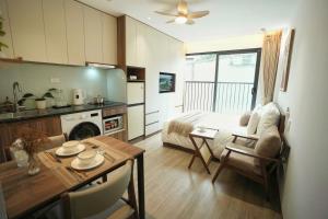 Hanoi Aurelia Stay