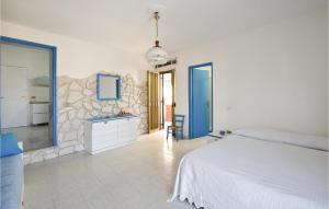 Gorgeous Apartment In Tropea With Wifi