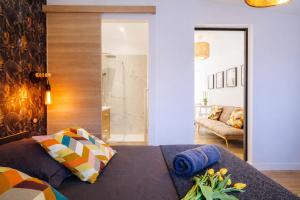 Old Antibes - Walking beaches - Center