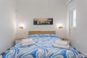 "Oltremare Lux Apt"- Seaview in the center & FREE Street Parking