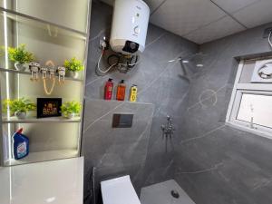 Leasure Stays Premium - Ek Murti Chowk