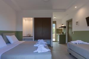 Anopoli Rooms