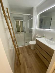 Levante front row TOP views