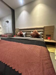 Roseville suites spira