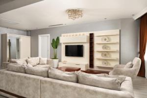 Golf Royal Residence