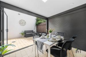 Beautiful Single-Family Home in Sydenham, Sydney Near Train Station Airport Marrickville Business District