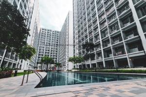 VG Suites at MoA Complex, Fast Wi-Fi near NAIA Airport