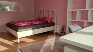 Ferienwohnung mit Workspace, Parkplatz und Aufzug mitten in Oldenburg