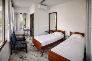 Mia Riaan Lake View Resort