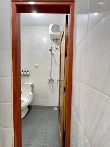 1 BR Private Studio Apartment with Kitchen