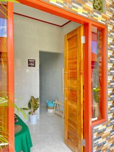 1 BR Private Studio Apartment with Kitchen