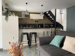 Duplex à 10min de la gare & centre avec balcon