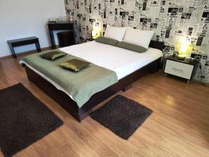 Casa Mais Brașov Guesthouse with Free Parking