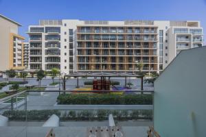 Vacationer Holiday Homes I Charming Studio l Private Balcony with Community Views