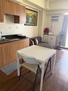 DMCI TheOrabella QC,1 BR wbal in Cubao38sqm condo