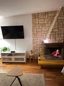 Alcione Family Residence