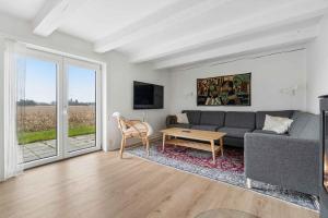 Peaceful Holiday Home With Views Of The Dunes