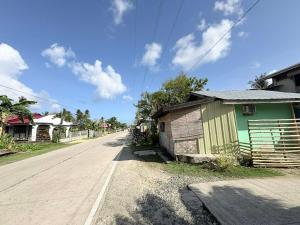 Island - Escape Homestay