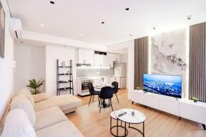 Kalpazo Rental Mosaic Tirana
