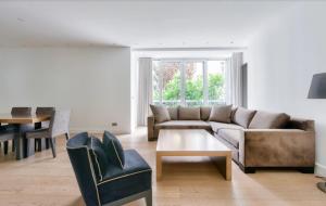 2 BR Montaigne Tour Eiffel