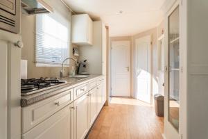 Chalet op vakantiepark in Baarland 704