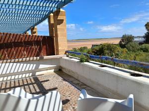 f5 triplex très proche de la lagune Pour famille seulement