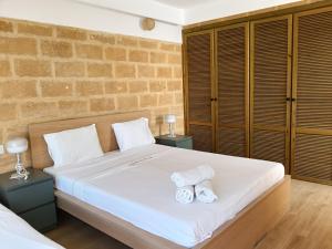 f5 triplex très proche de la lagune Pour famille seulement