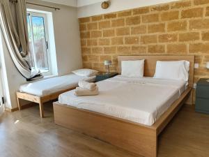 f5 triplex très proche de la lagune Pour famille seulement