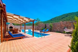 Secluded Private Pool & Jacuzzi Villa in Kayaköy, Fethiye