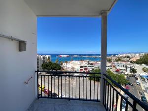 1 BR Apartment with Sea View just a few Steps to Beach in Los Cristianos